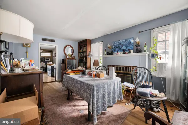 826 WOODLAWN AVE, Wilmington, DE 19805