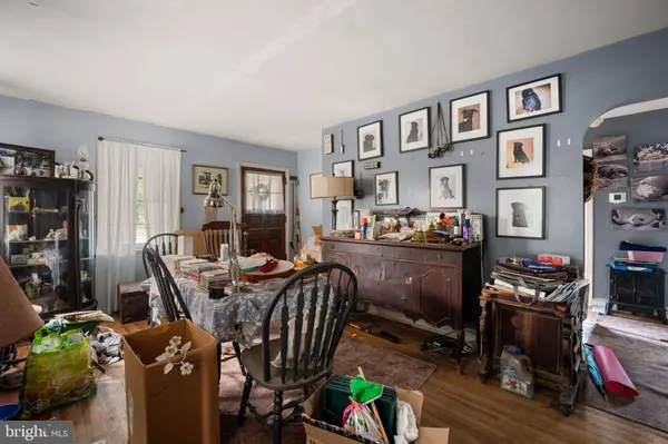 826 WOODLAWN AVE, Wilmington, DE 19805