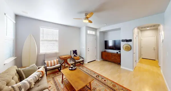 1709 N Serento LN, Clovis, CA 93619