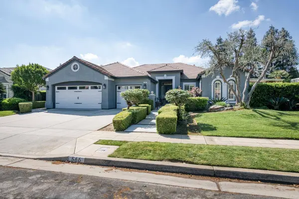 566 W Enterprise AVE, Clovis, CA 93619