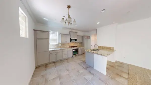 3641 Richmond AVE, Clovis, CA 93619
