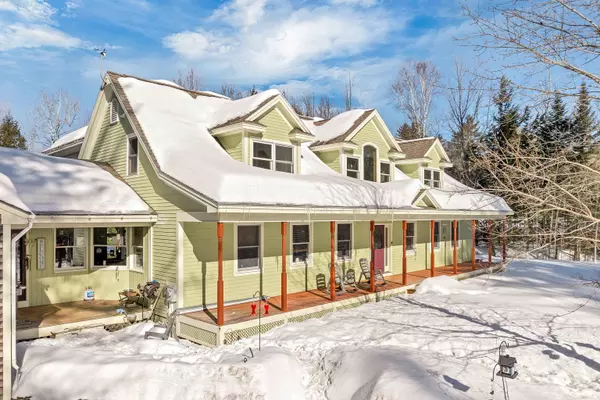 48 Maple Manor RD, Conway, NH 03813