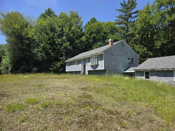 166 Bog RD, Campton, NH 03223