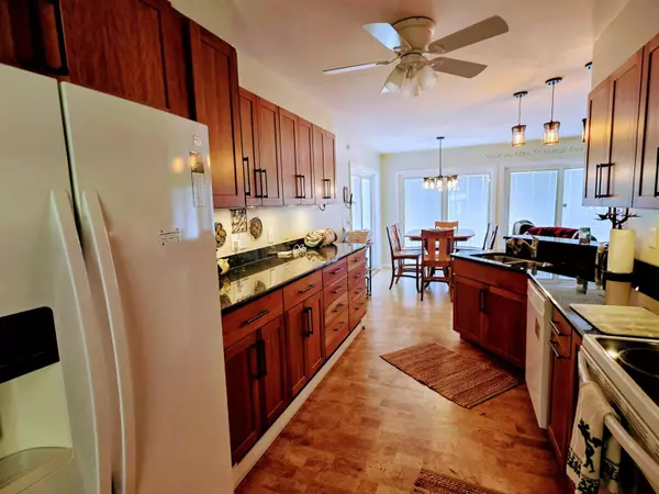 3 Grandview DR, Berlin, NH 03570