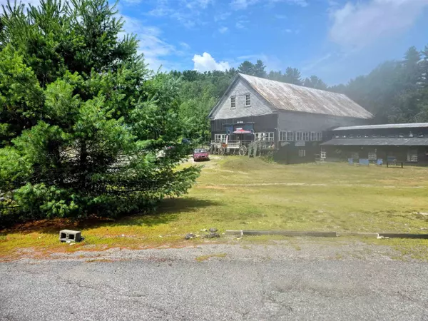 35 Spring ST, Newport, NH 03773