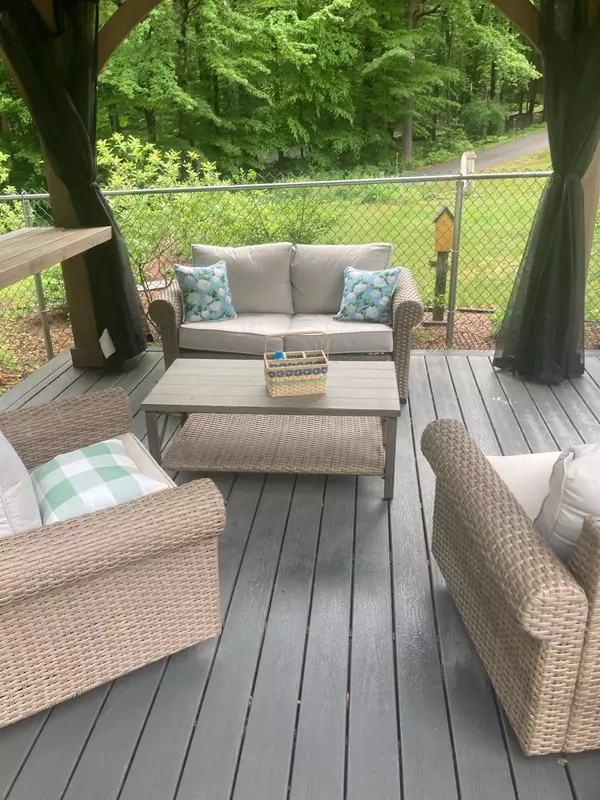 62 Colby Hill RD, Madison, NH 03849