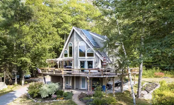 62 Colby Hill RD, Madison, NH 03849