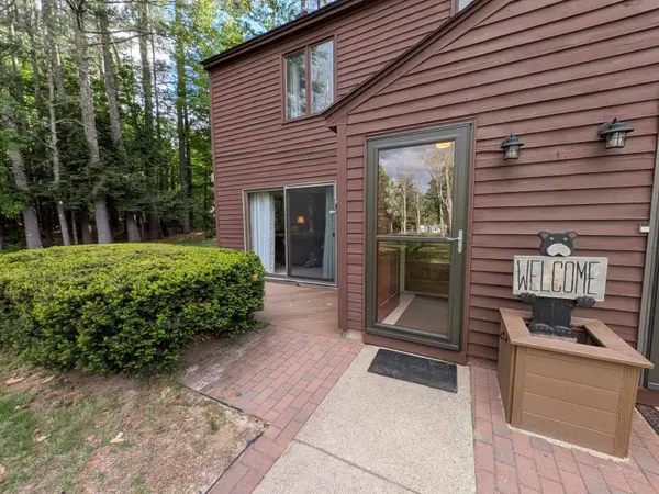 1014 West Side RD #5, Conway, NH 03813