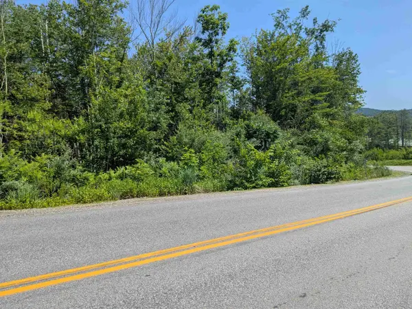 1 Boulder Point DR, Plymouth, NH 03264-3174