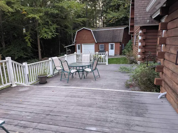 142 Tamarack RD, Thornton, NH 03285