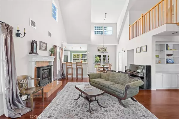 260 Twin Ridge DR, San Luis Obispo, CA 93405