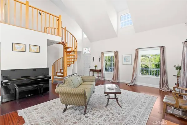 260 Twin Ridge DR, San Luis Obispo, CA 93405