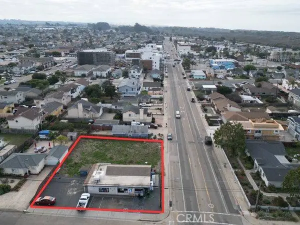 294 N 4th ST, Grover Beach, CA 93433