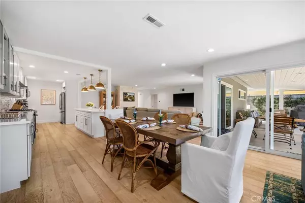 235 22nd ST, Costa Mesa, CA 92627