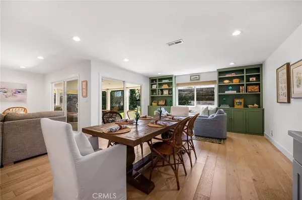 235 22nd ST, Costa Mesa, CA 92627