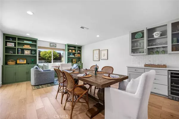 235 22nd ST, Costa Mesa, CA 92627