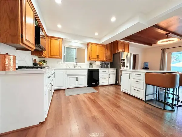 1675 W Mells, Anaheim, CA 92802