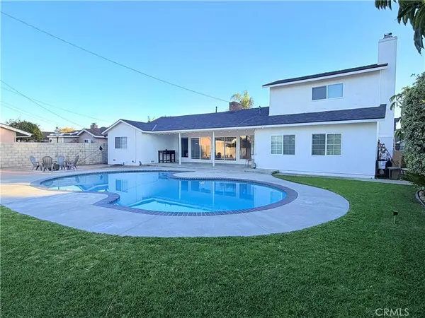 1675 W Mells, Anaheim, CA 92802