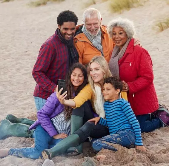 Best Calgary Neighbourhoods for Multigenerational Living (Without Driving Each Other Crazy)
