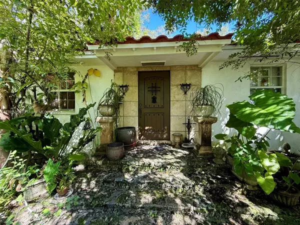 10901 NE 3rd Ave, Miami, FL 33161