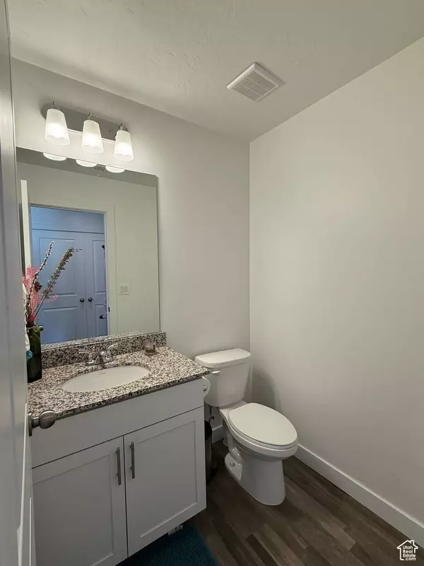 158 E POLARIS DR S, Saratoga Springs, UT 84045