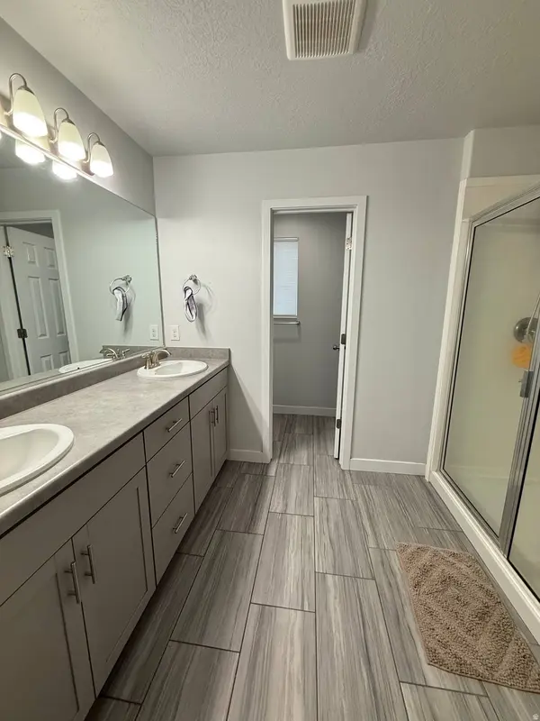 13019 S SUMMERDALE DR W, Herriman, UT 84096