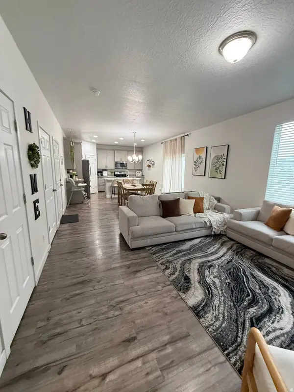 13019 S SUMMERDALE DR W, Herriman, UT 84096