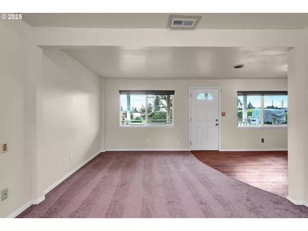 645 51ST ST, Springfield, OR 97478