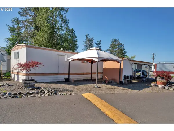 400 N MILL ST, Creswell, OR 97426
