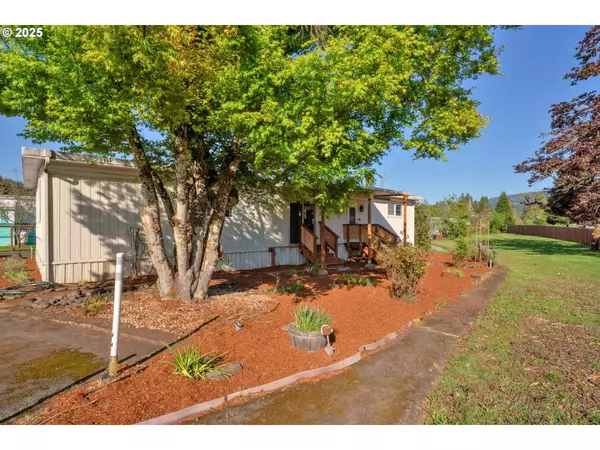 39202 CAMP CREEK RD #7, Springfield, OR 97478