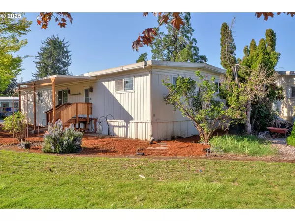 39202 CAMP CREEK RD #7, Springfield, OR 97478
