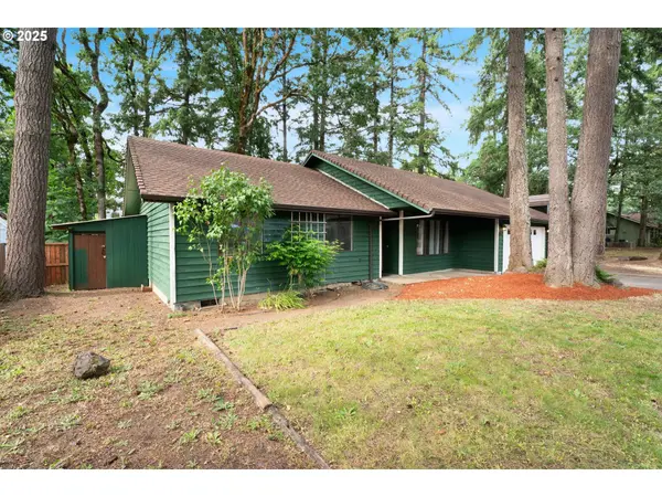 25191 BERRY LN, Veneta, OR 97487