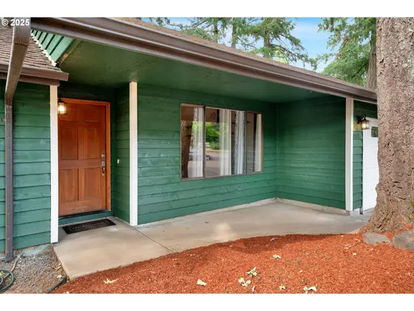 25191 BERRY LN, Veneta, OR 97487