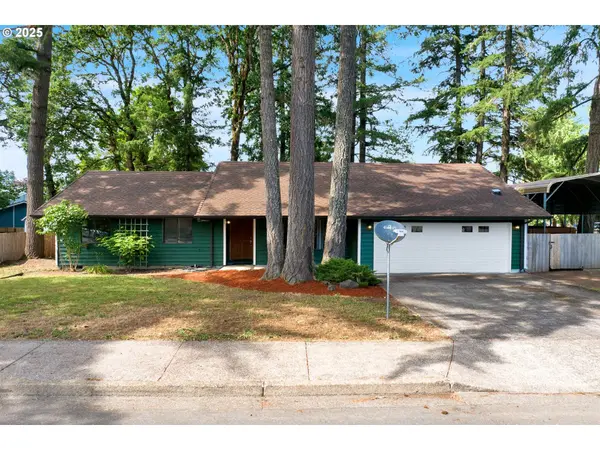 25191 BERRY LN, Veneta, OR 97487