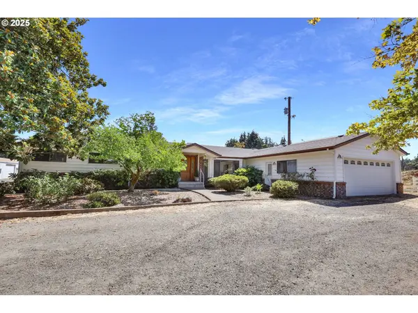 36250 ENTERPRISE RD, Creswell, OR 97426