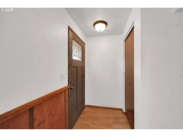 810 BIRCH ST, Junction City, OR 97448