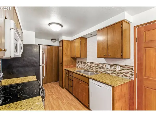 810 BIRCH ST, Junction City, OR 97448