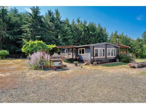 83218 TERRITORIAL HWY, Eugene, OR 97405