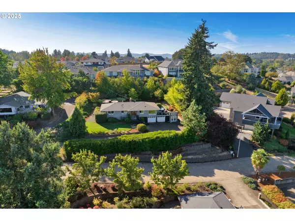 1648 LAUREL WAY, Albany, OR 97321