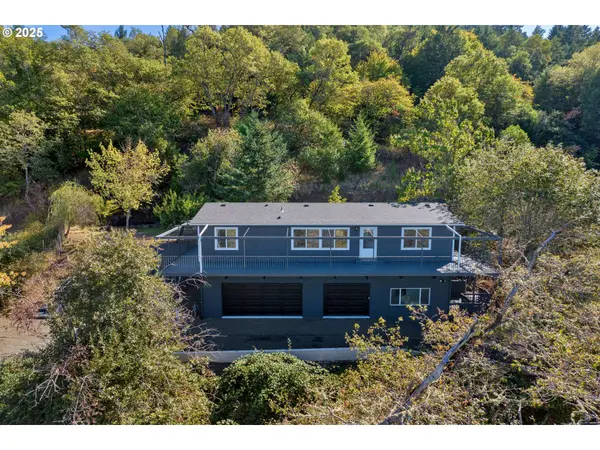 2545 W MILITARY AVE, Roseburg, OR 97471