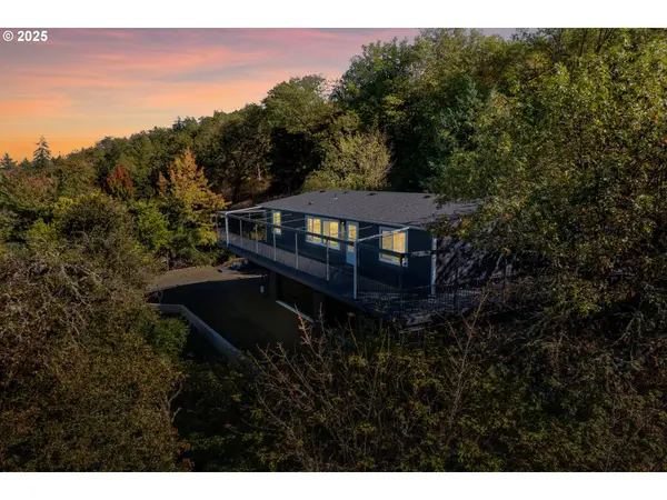 2545 W MILITARY AVE, Roseburg, OR 97471