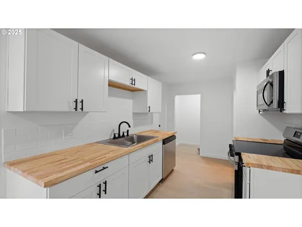 128 HOLLEY RD, Sweet Home, OR 97386