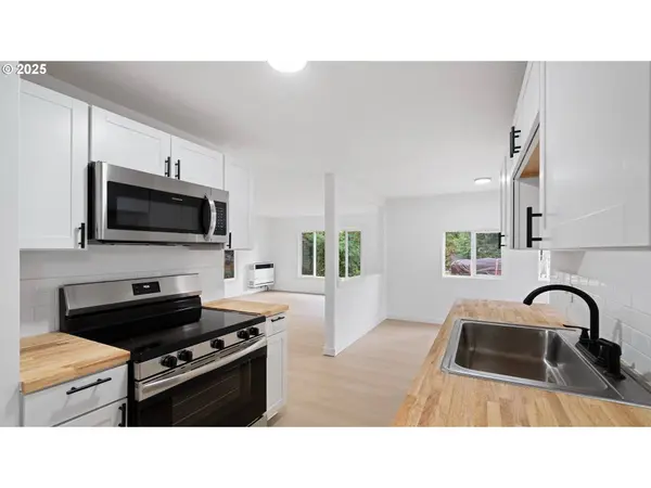 128 HOLLEY RD, Sweet Home, OR 97386