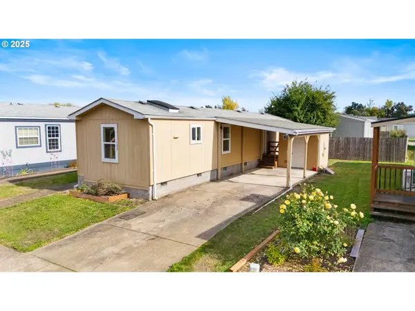 700 N MILL ST #109, Creswell, OR 97426