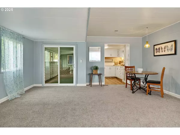 3950 COBURG RD #81, Eugene, OR 97408