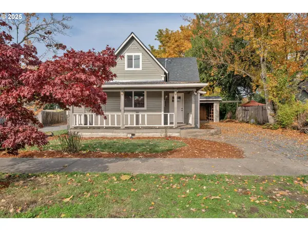 477 W SHERMAN ST, Lebanon, OR 97355