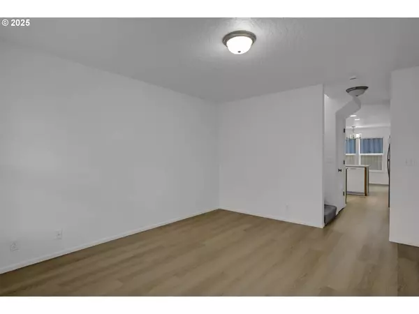 507 HELEN ST, Eugene, OR 97404