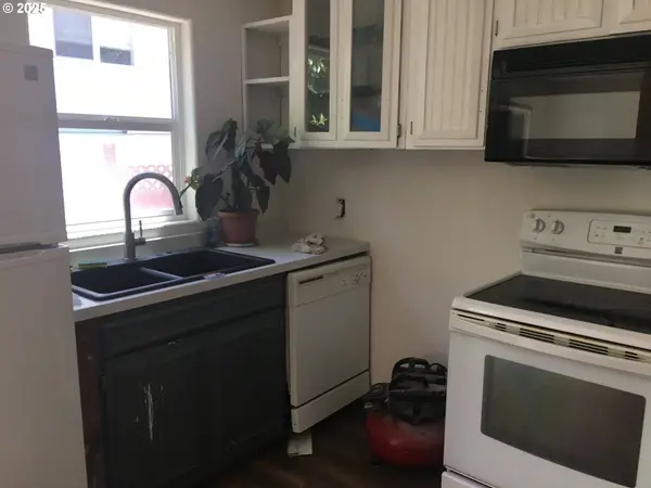 501 S 5TH ST, Springfield, OR 97477