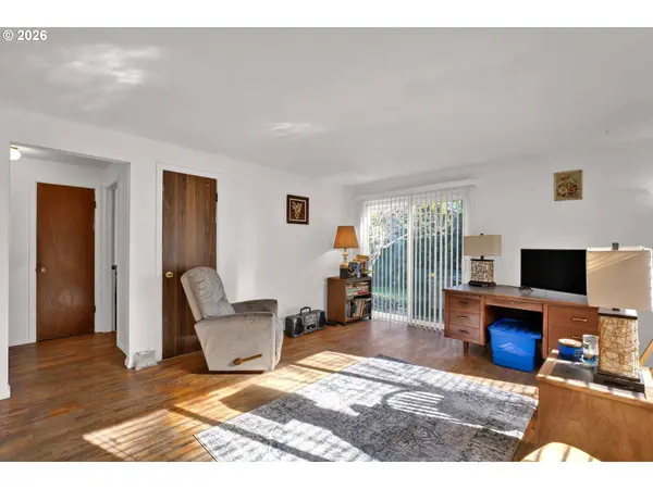 3307 ARROWHEAD ST, Eugene, OR 97404