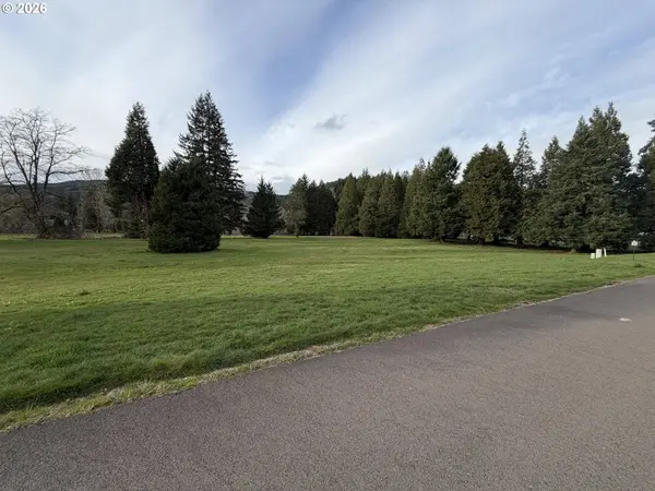 Omlid DR #10, Springfield, OR 97478